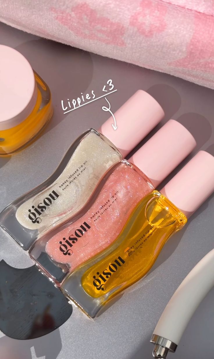 Gisou Honey Infused Lip Oil